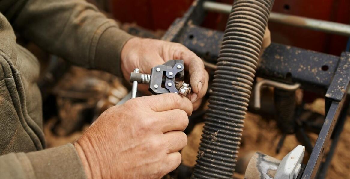 Wpływ oryginalnych części na efektywność układu paliwowego w ciągnikach