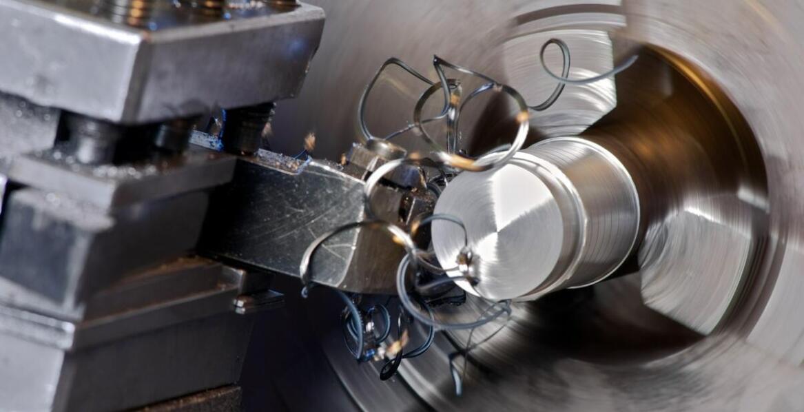 Jak obróbka CNC wspiera produkcję detali z aluminium?