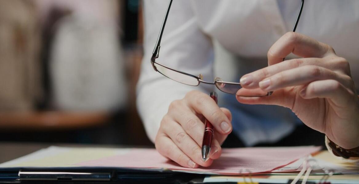 Sprawy rozwodowe: rola detektywa w zbieraniu dowodów w Poznaniu