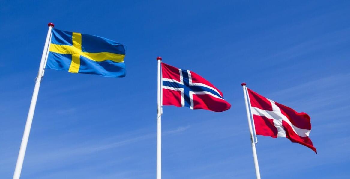 Jakie są najważniejsze elementy montażu masztów flagowych?