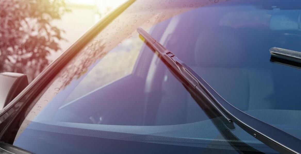 Jakie właściwości powinna mieć idealna szyba przednia dla modelu Skoda Octavia 1?