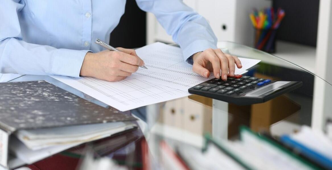 Zadania biura rachunkowego – jak wygląda codzienna praca księgowego?