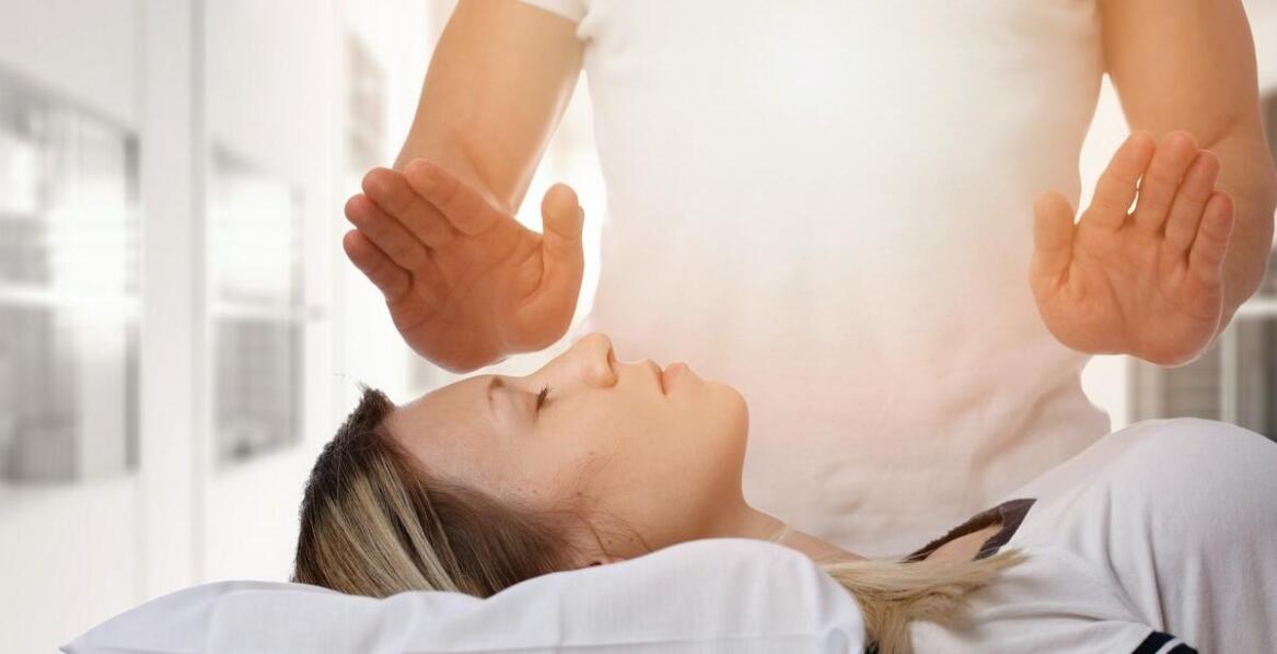 Refleksoterapia – zasady działania i możliwe efekty stosowania tej metody