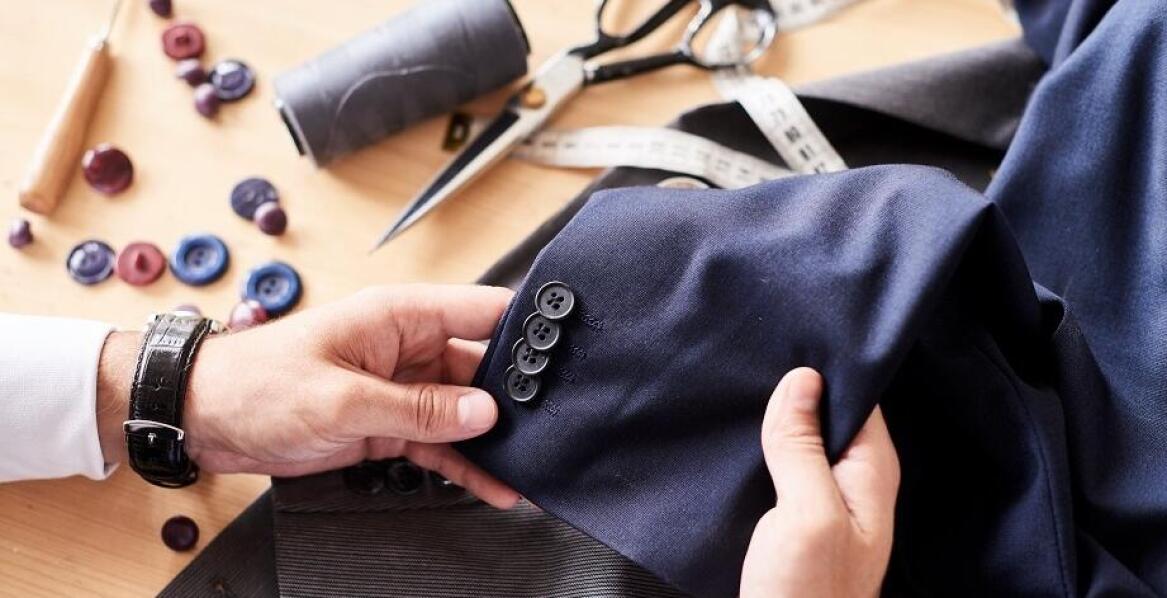 Znaczenie detali w projektowaniu mundurów górniczych – co warto wiedzieć?