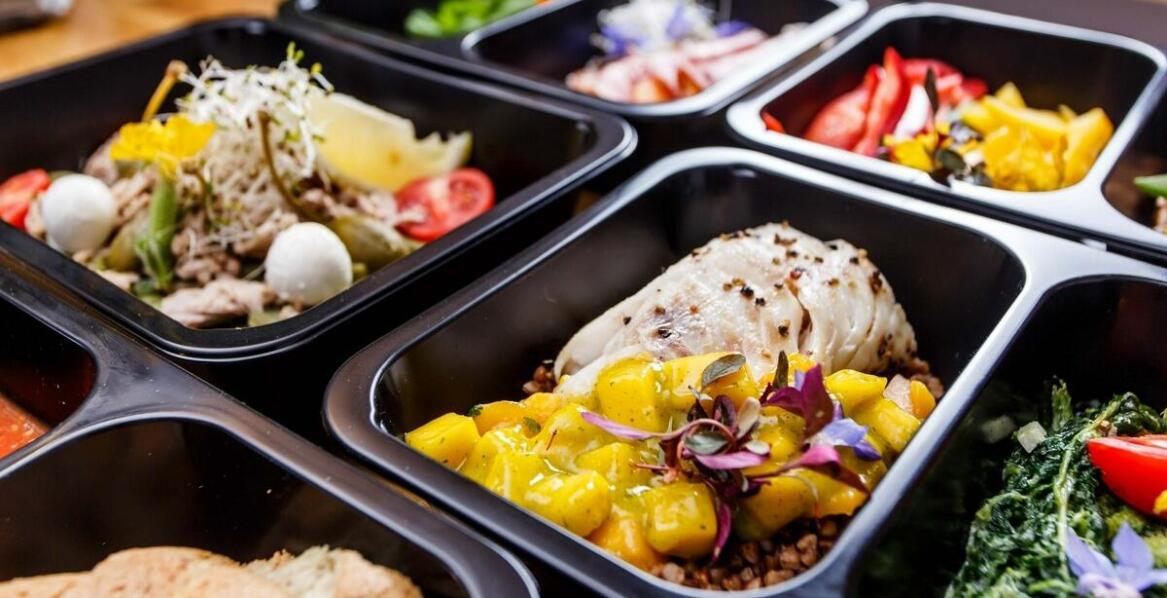 Wpływ ekologicznych lunch boxów na jakość i świeżość przechowywanych potraw