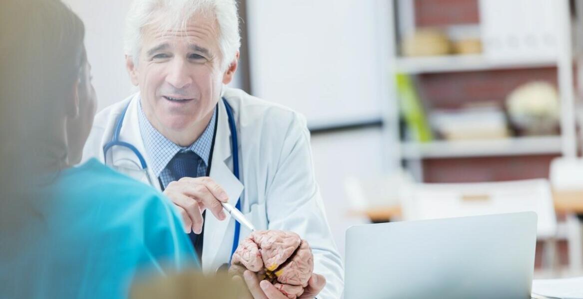 Ścieżka pacjenta od diagnozy do leczenia guza przysadki mózgowej: krok po kroku