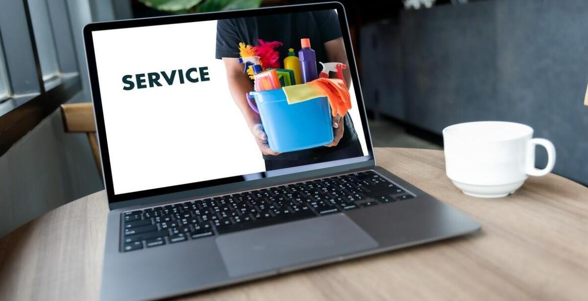 Cennik prania wykładzin – jak zaplanować budżet firmy?