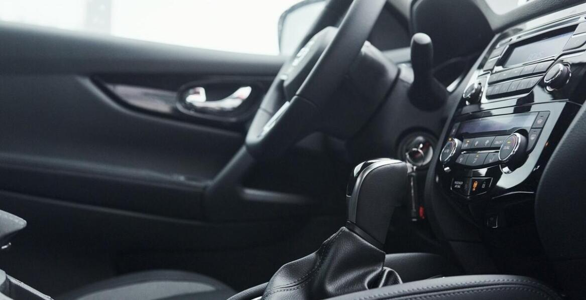 Infuzja a estetyka wnętrz pojazdów: Jakie są zalety tego procesu?