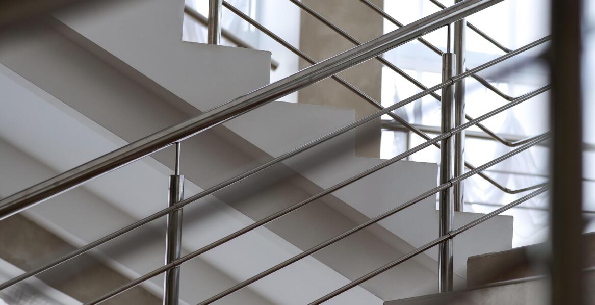 Zastosowanie prętów nierdzewnych w projektach architektonicznych
