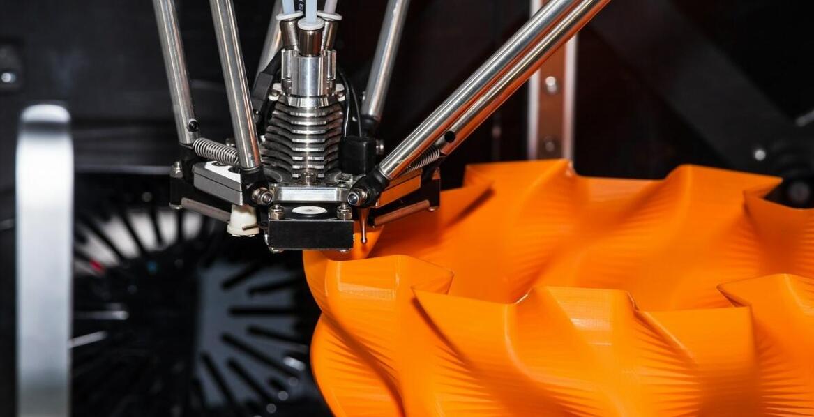 Jak druk 3D zmienia podejście do projektowania niestandardowych komponentów dźwigowych