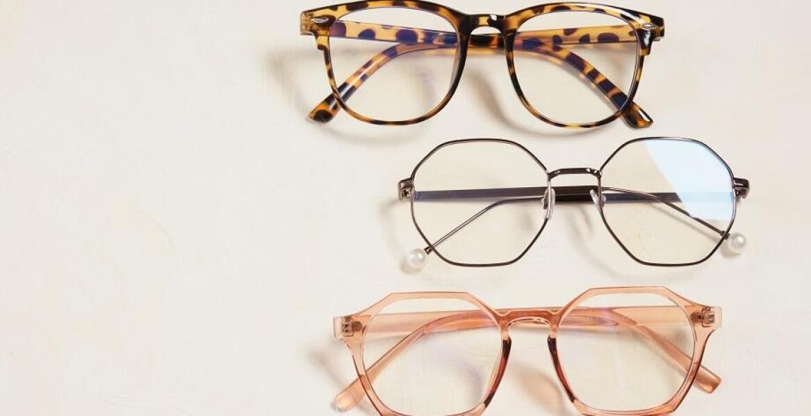 Wpływ typu urody na dobór idealnych oprawek