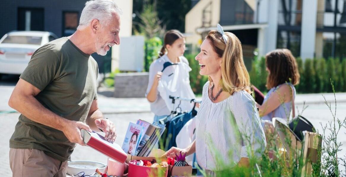 Organizacja spotkań i pikników: Jak przedszkole buduje społeczność rodziców i dzieci?