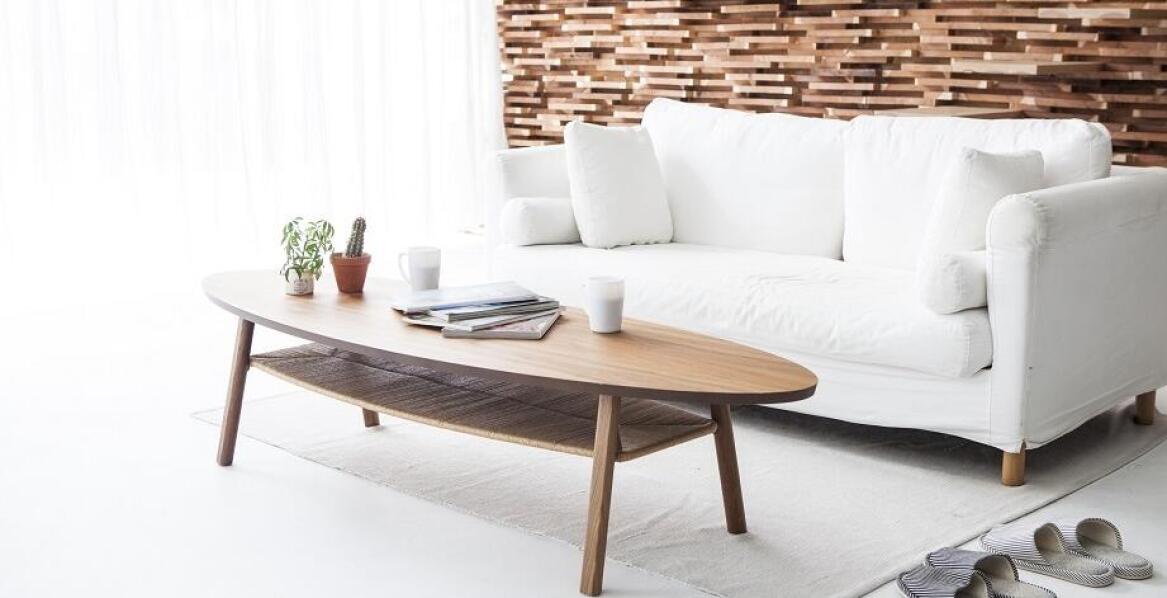 Jakie akcesoria warto dobrać do stolika kawowego?