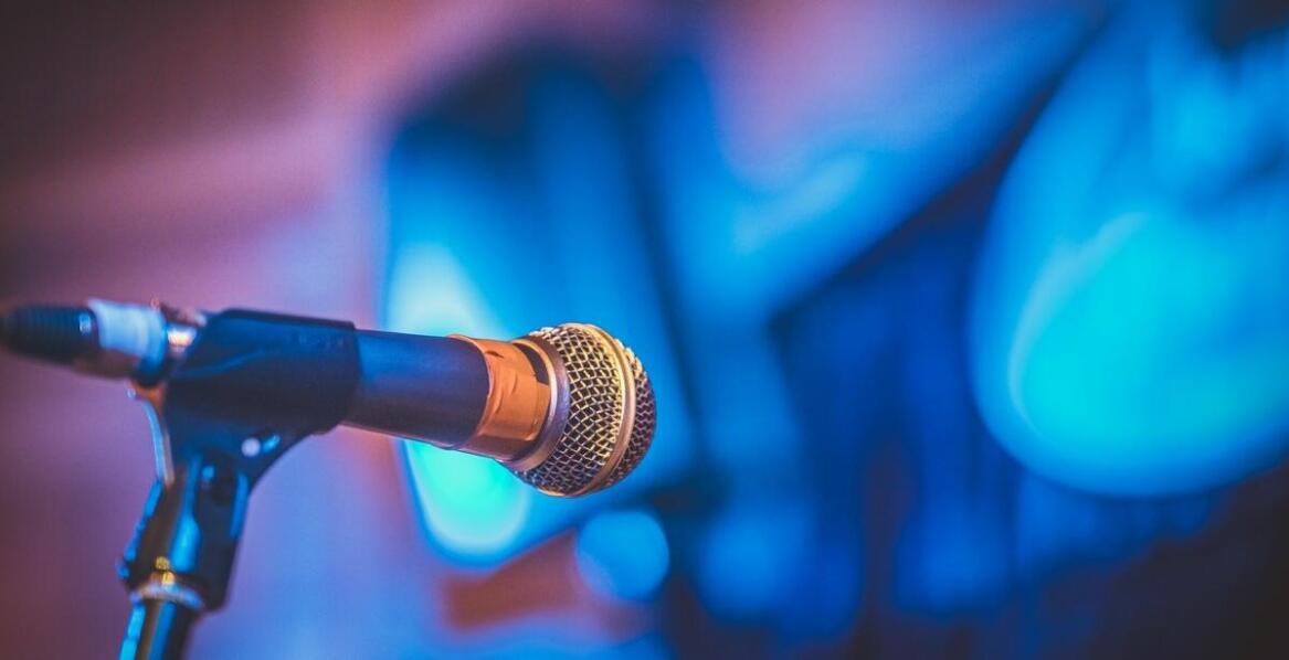 Jak prawidłowe wydobywanie wokalu wpływa na dykcję i artykulację?