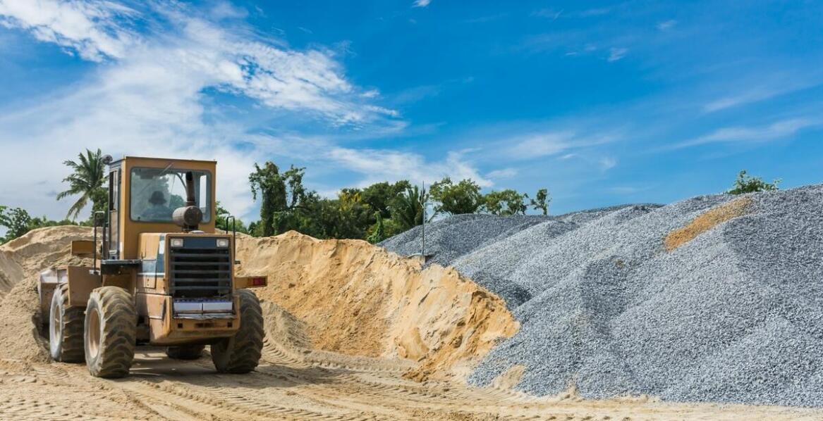 Jakie są zalety wynajmu wywrotek w naszej ofercie?