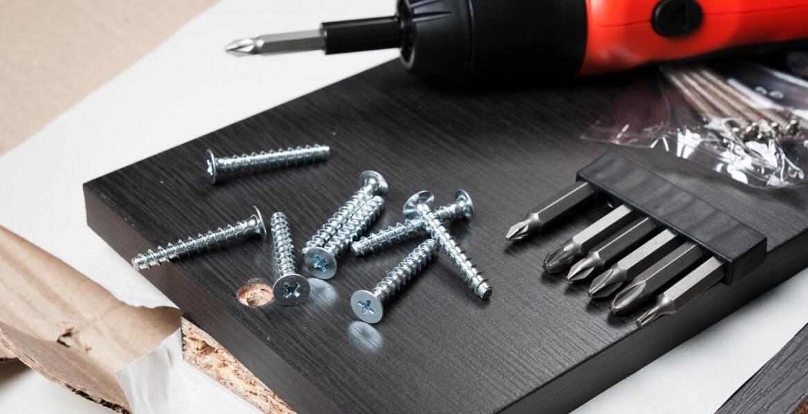 Jakie są korzyści z użycia precyzyjnych narzędzi do momentów dokręcania?