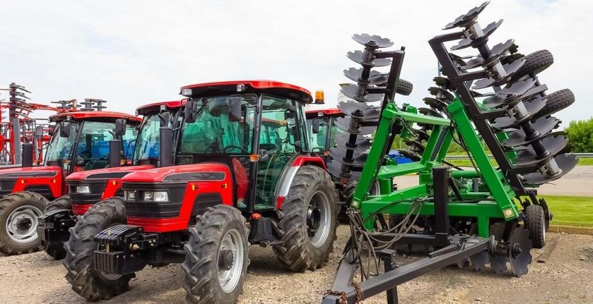 Jakie maszyny rolnicze najlepiej współpracują z częściami Merlo?