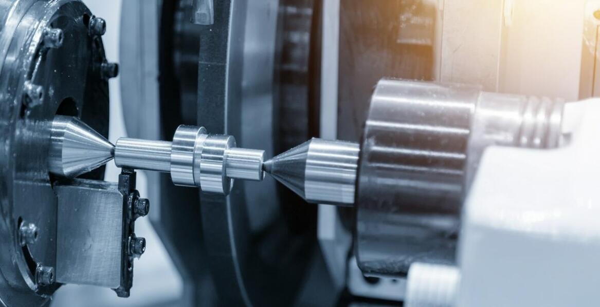 Innowacje technologiczne w śrutownicach wirnikowych: Co nowego na rynku?