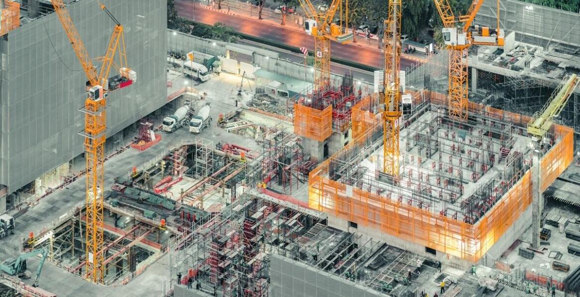 Proces budowy nabrzeży: kluczowe etapy i technologie