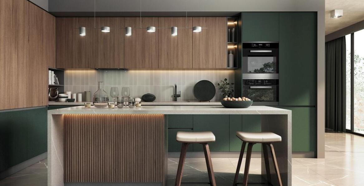 Styl glamour w kuchni dzięki nowoczesnym płytkom