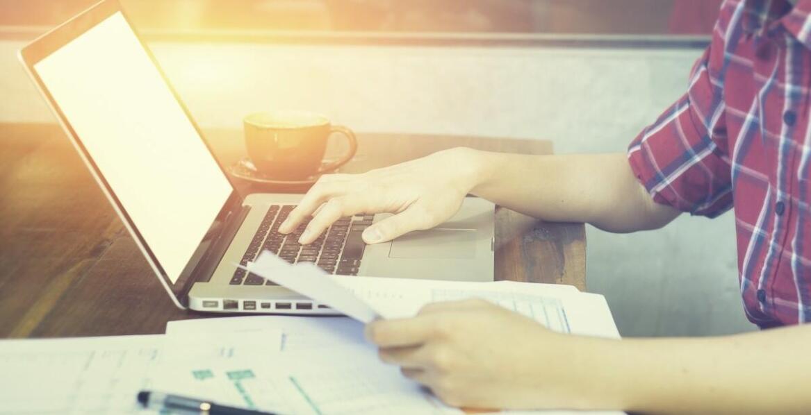 Tłumaczenia przysięgłe – dlaczego warto zaufać profesjonalistom?