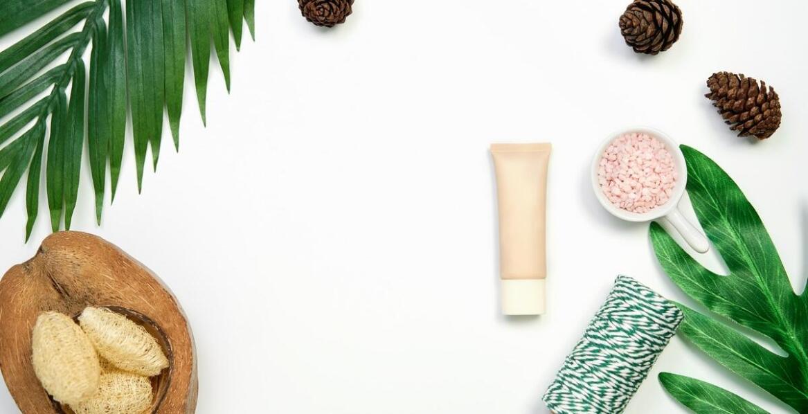 Kofeina bezwodna w przemyśle kosmetycznym: innowacyjne zastosowania