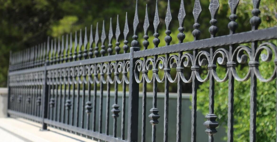 Was sind die Schlüsselmerkmale von metallzäune aus polen?