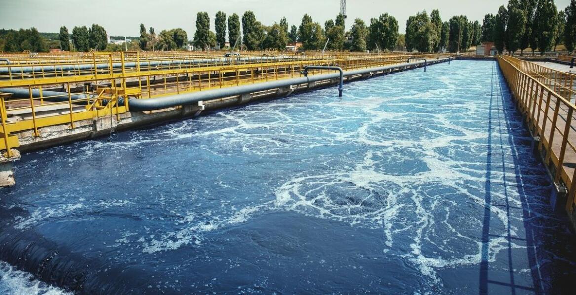 Efektywność energetyczna a konstrukcje stacji uzdatniania wody