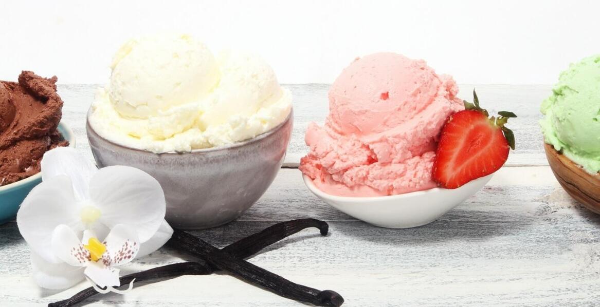 Zastosowanie koncentratów do lodów w produkcji deserów mrożonych