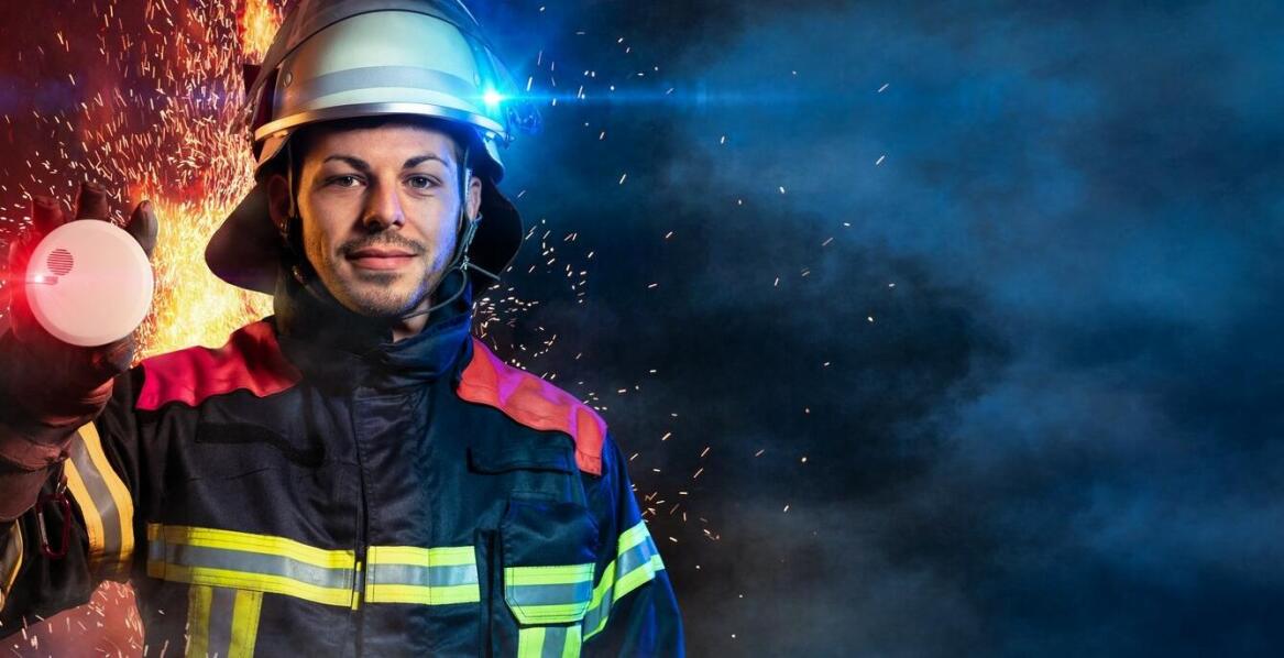 Detektory wielogazowe – kluczowe narzędzie w pracy strażaków