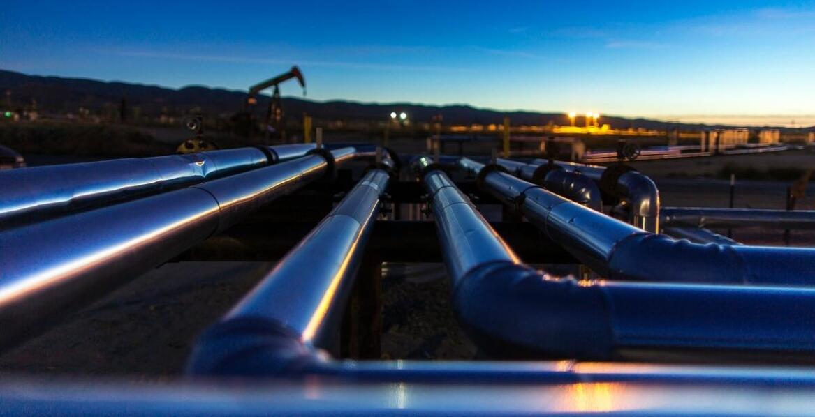 Wpływ podkładek klinowych na bezpieczeństwo operacji w sektorze energetycznym