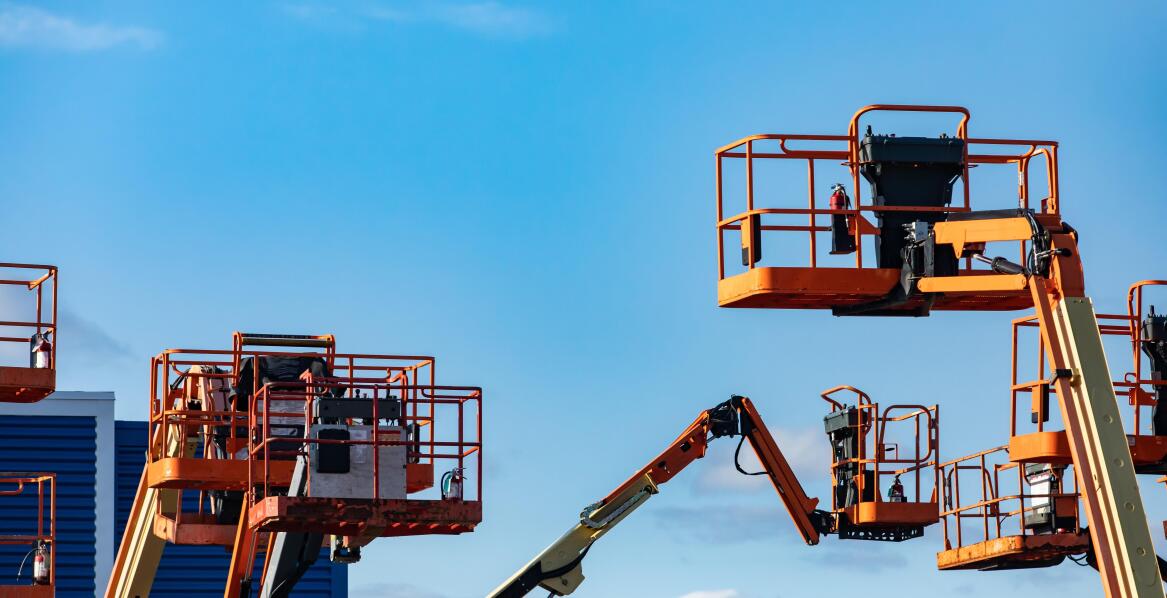 Certyfikacja po kursach na podesty ruchome: co warto wiedzieć?