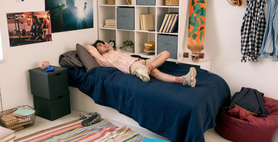 Wie wählt man die idealen Maßmöbel für ein Jugendzimmer aus?