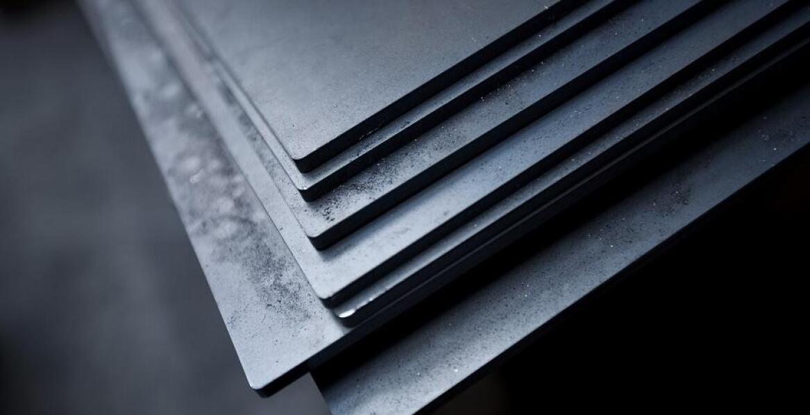 Wybór blach trudnościeralnych 450HB do konstrukcji narażonych na ścieranie