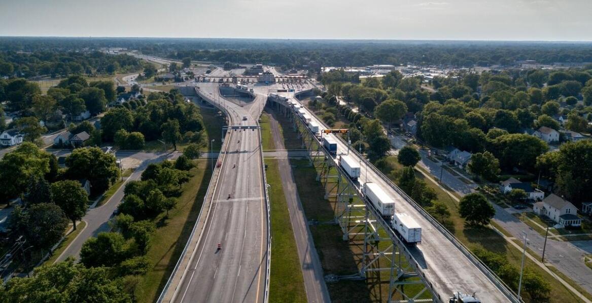 Jak przebiega trasa i gdzie znajdują się najważniejsze zjazdy na autostradzie wolności?