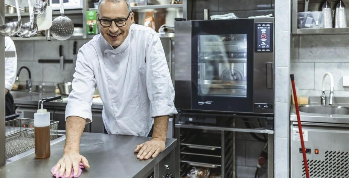 Sztuka wędzenia – jak zastosować nowoczesne technologie do tradycyjnych metod?