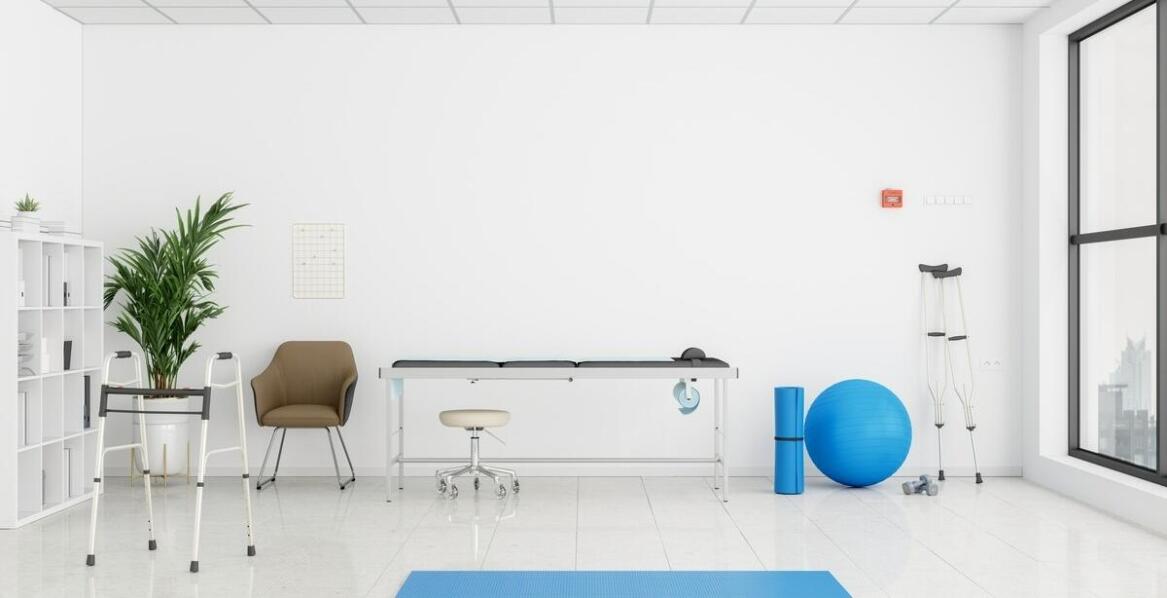 Sprzęt rehabilitacyjny dostępny online – jakie są opcje?