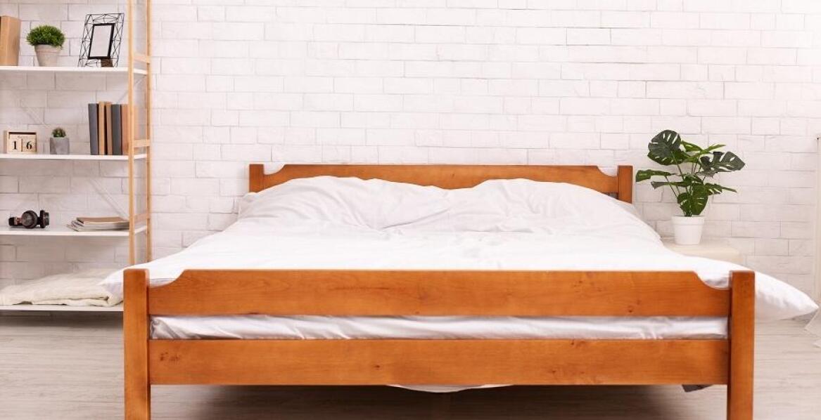 Łóżka drewniane podwójne – komfort dla par