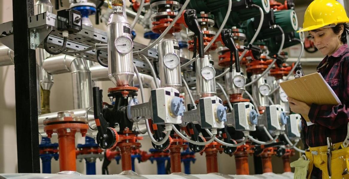 Zawór temperaturowy w systemach solarnych: klucz do optymalizacji zużycia energii