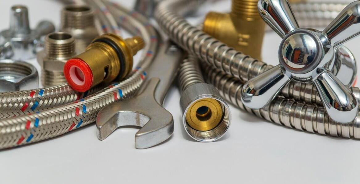 Jakie nowości w częściach zamiennych do piecyków warto śledzić?