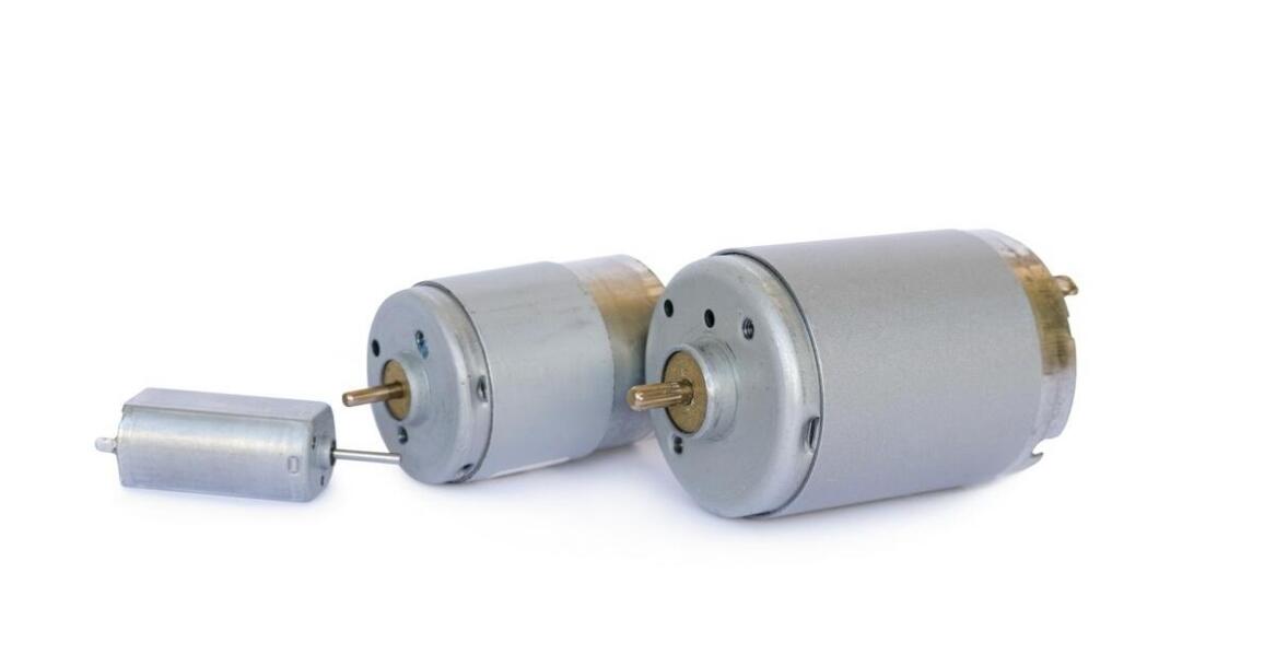Porównanie: silnik bezszczotkowy 12v 300w kontra inne typy silników