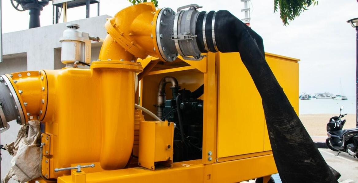 Zestaw do piaskowania mobilnego – nieoceniona pomoc w renowacji powierzchni betonowych