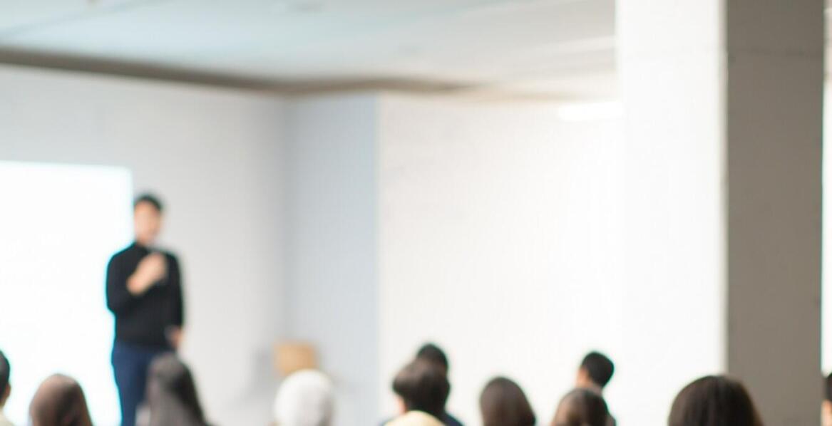 Przebieg licytacji tradycyjnej a elektronicznej: różnice i podobieństwa