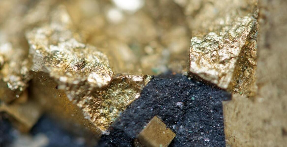 Sztabka złota kupno: różnice między nowymi a używanymi sztabkami