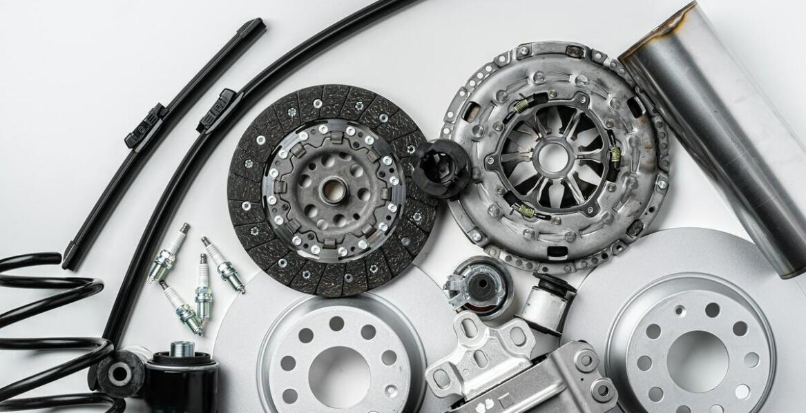 Co oferuje sklep z częściami rolniczymi w zakresie układów hamulcowych?