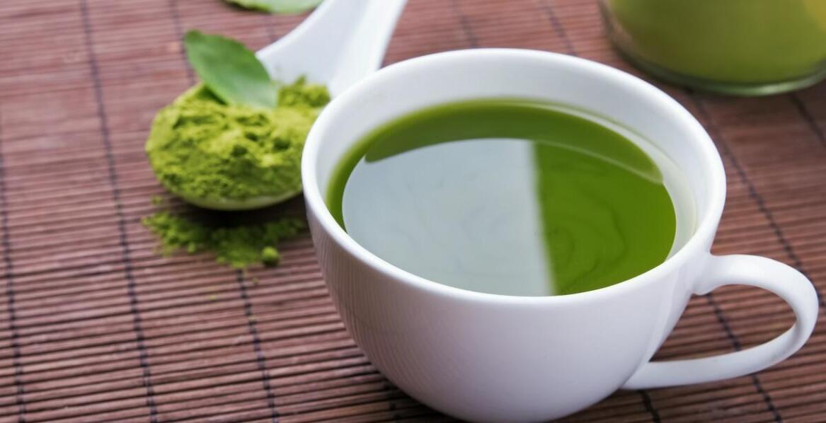 Jak najlepiej przygotować herbatę Sencha, aby wydobyć jej pełny smak?