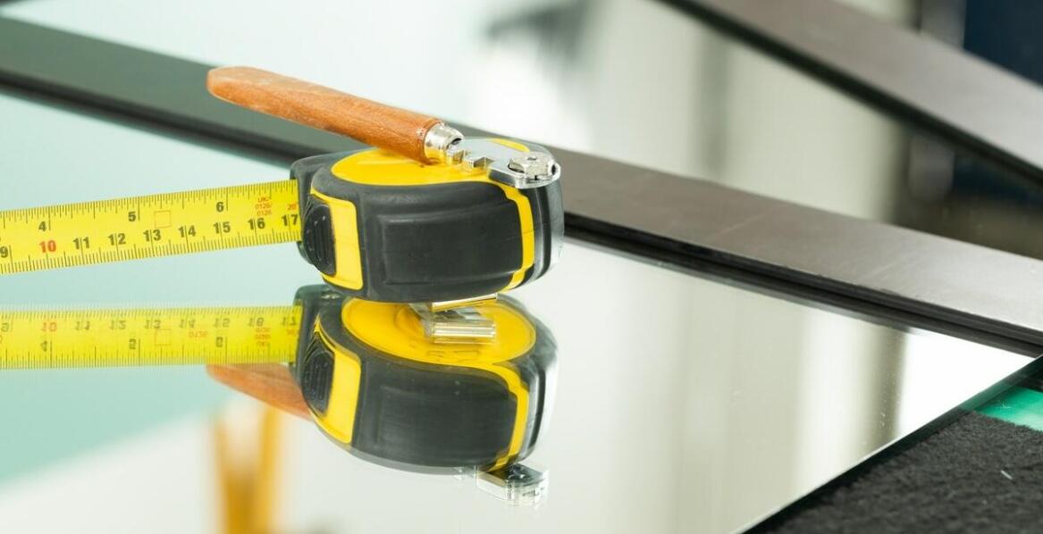 Przygotowanie do zakupu płyt MDF na wymiar przez internet – co warto wiedzieć?