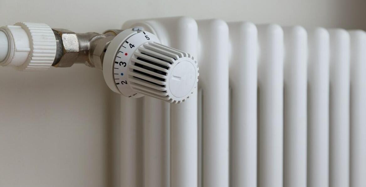 Polmir cennik: Sezonowe zmiany cen grzejników łazienkowych
