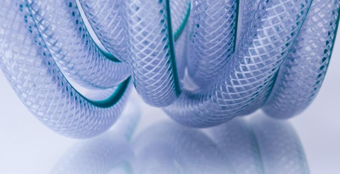 Wpływ temperatury na wydajność przewodów hydraulicznych