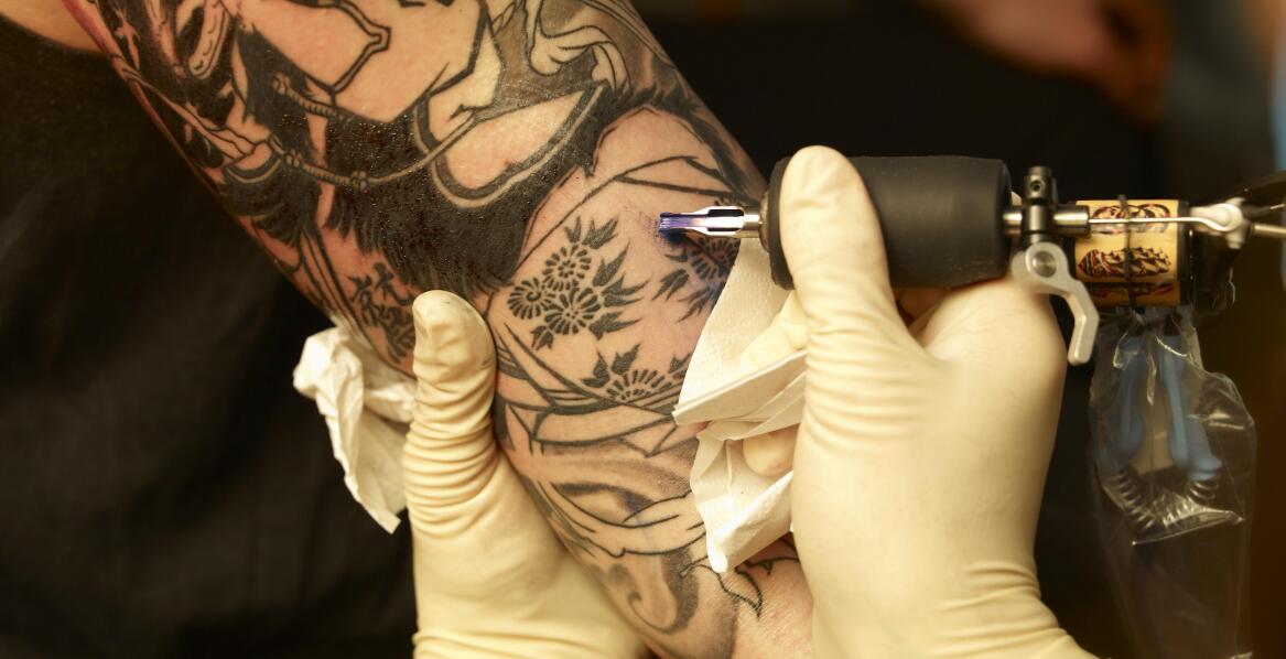 Jak tatuażyści w Szczecinie podchodzą do personalizacji wzorów?